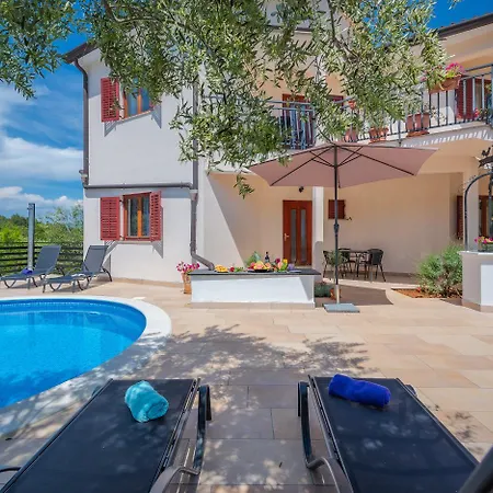 Unterkunft Mit Sauna, Meerblick, Whirlpool Und Beheiztem Pool Apartamento