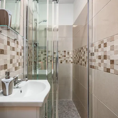 Unterkunft Mit Sauna, Meerblick, Whirlpool Und Beheiztem Pool *