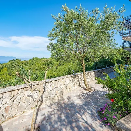 Unterkunft Mit Sauna, Meerblick, Whirlpool Und Beheiztem Pool * Labin (Istria)